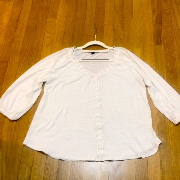 Cable & Gauge Blouse, White, Decorative Neckline, Size XL Pit to Pit 20” - Picture 1 of 6